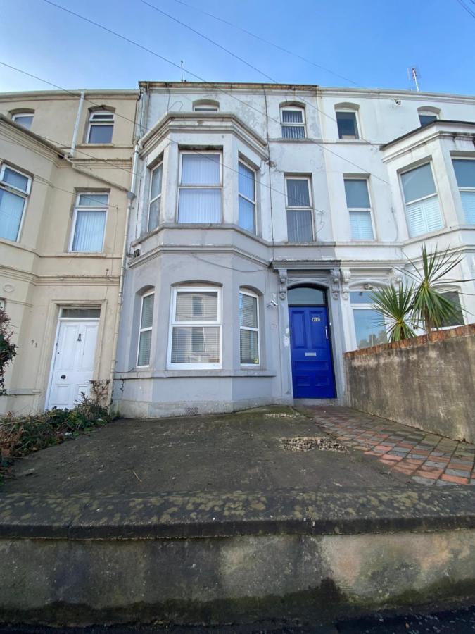 Cheap & Cheerful Apartment Near Bangor Marina Exterior photo